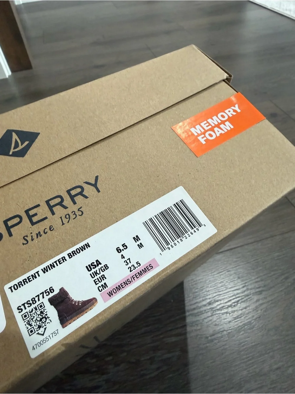 Women’s SPERRY torrent winter brown boots size 6.5 New